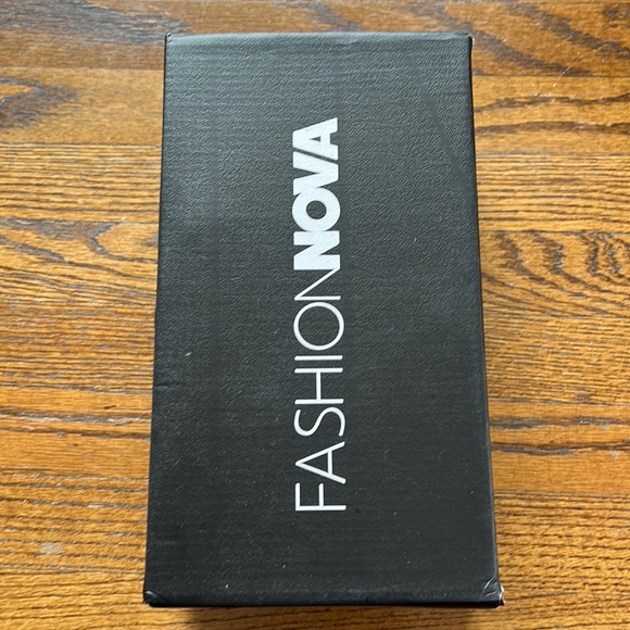 Fashion Nova Star of the Night Sliver Strap Heels - Picture 7 of 8